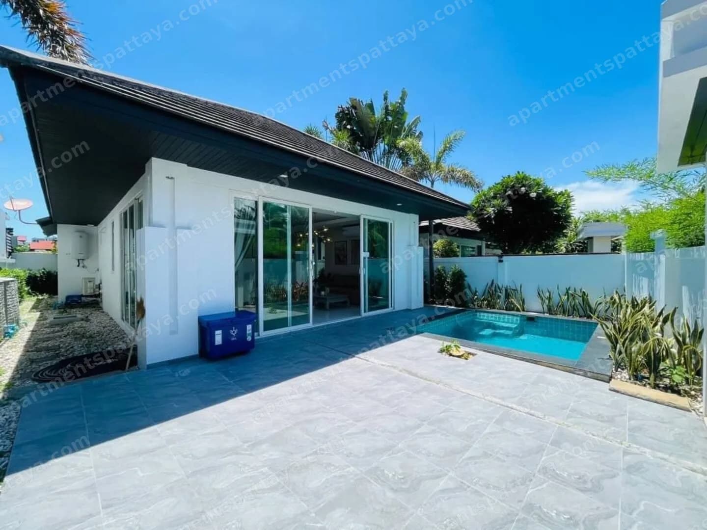 Стильная 2-bedroom вилла рядом с морем